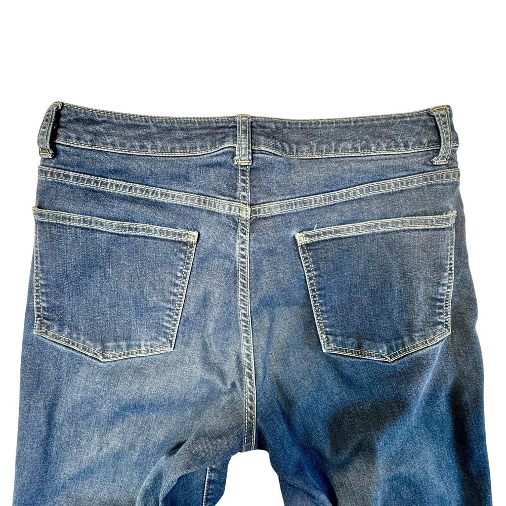 Women's Talbots Relaxed Jeans Size 8 Blue Denim - Picture 7 of 12